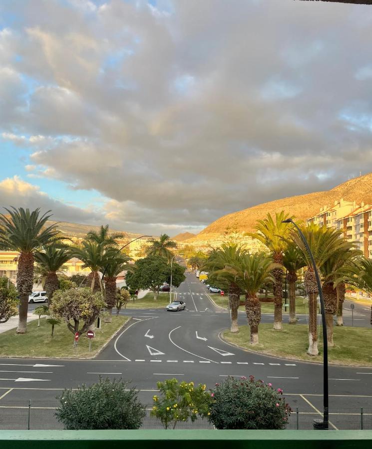 Apartamento Los Cristianos Apartment Лос Кристианос Екстериор снимка